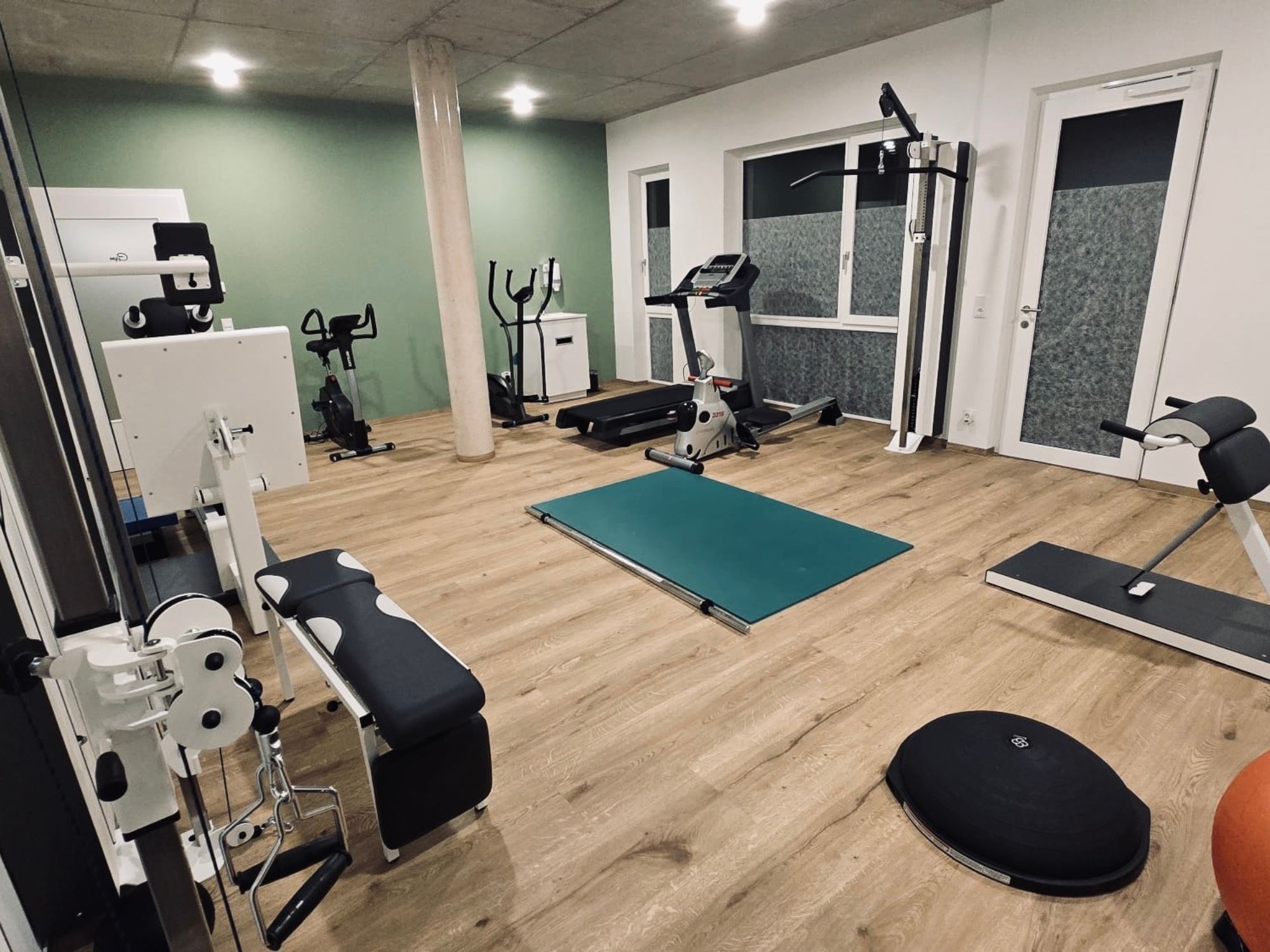 WhatsApp Image 2026-02-14 at 15.33.36